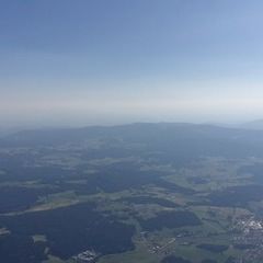 Flugwegposition um 15:21:03: Aufgenommen in der Nähe von Regen, Deutschland in 2060 Meter
